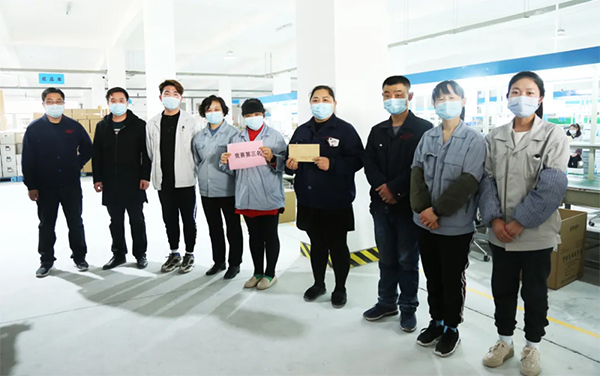 第三名：张丽、朱存英、陈国花、吴雪、任承烨、赵学青、叶振（奖金1000元）