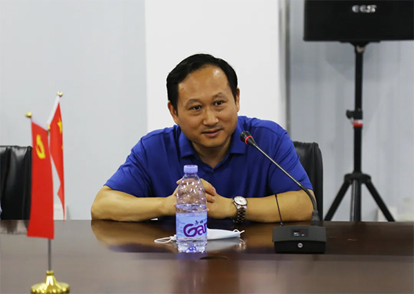 省残联第一机关党支部书记、办公室主任  田文